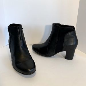 Clarks Collection Black Leather Heeled Ankle Boots